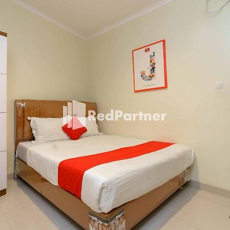 Jo Residence Syariah Redpartner Jakarta Extérieur photo