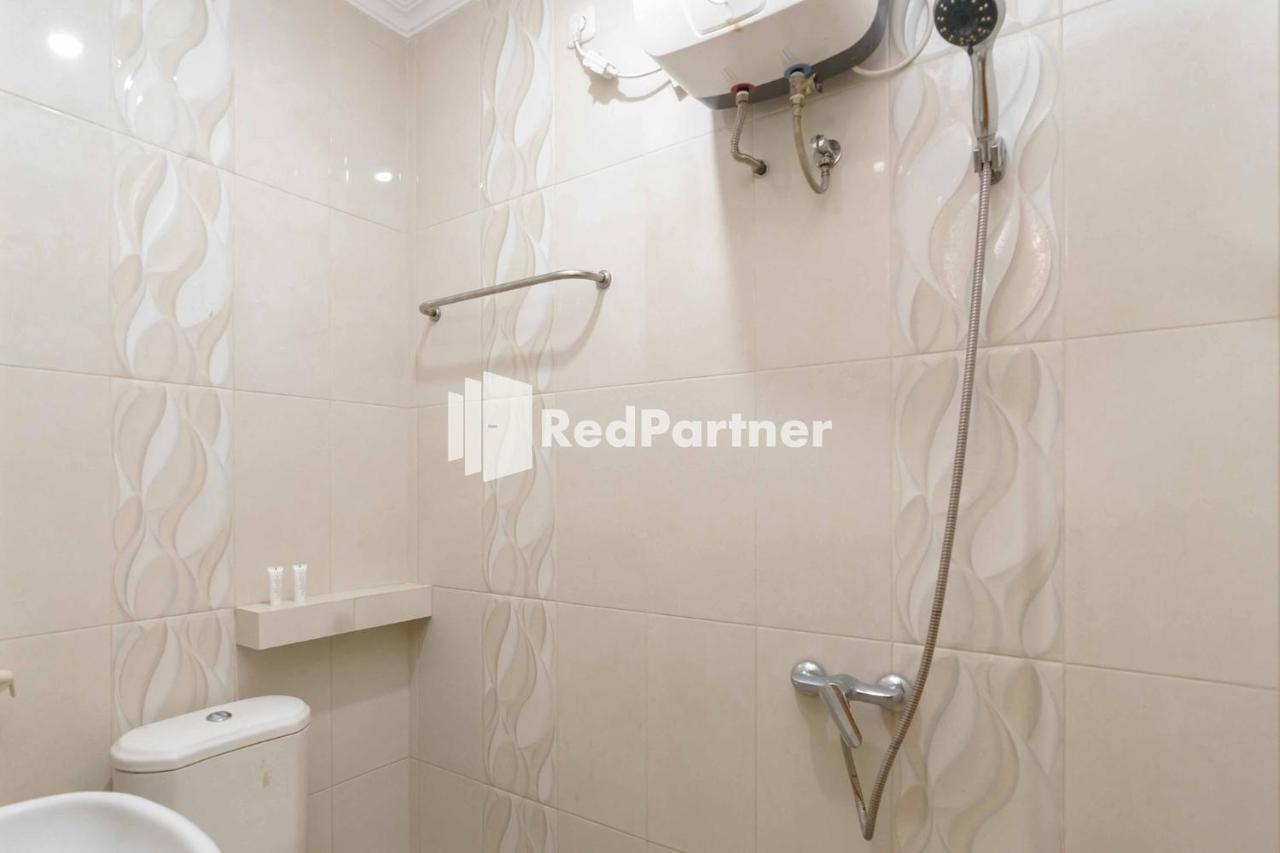 Jo Residence Syariah Redpartner Jakarta Extérieur photo