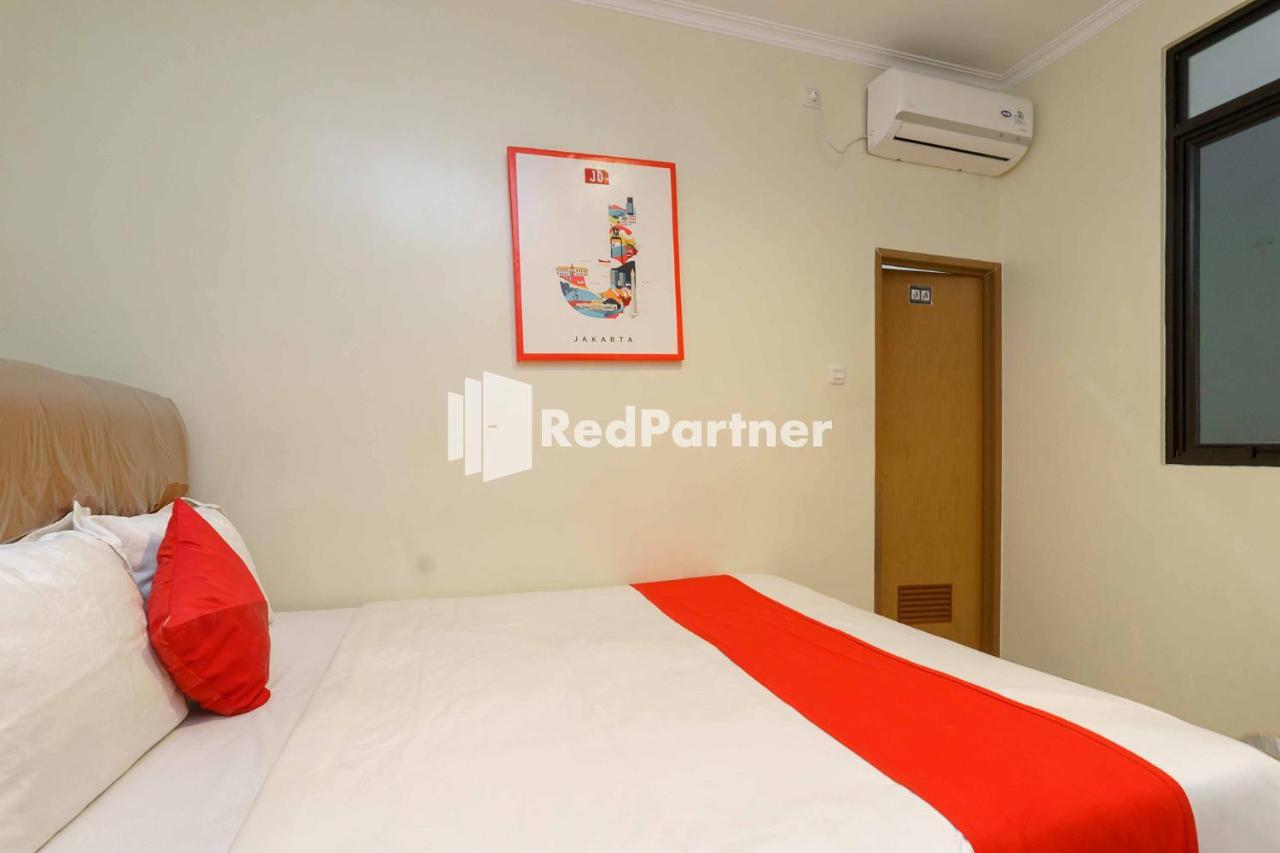 Jo Residence Syariah Redpartner Jakarta Extérieur photo